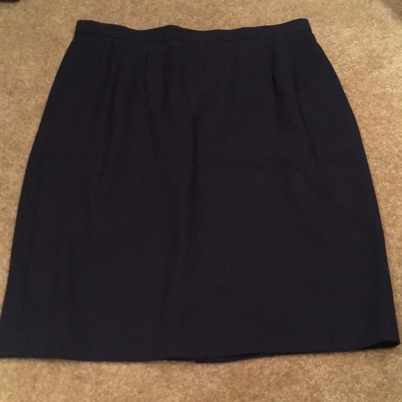 Lord & Taylor Dresses & Skirts - Lord & Taylor Black Skirt